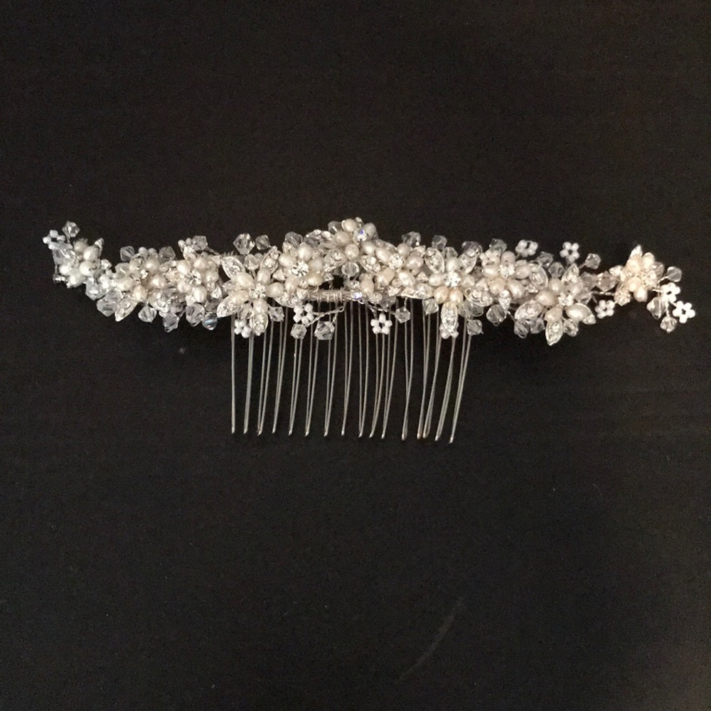 Beautiful hair comb